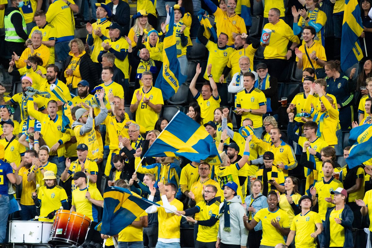 👂 Hear those cheers? 🥳

🇸🇪 That's Sweden celebrating a famous win over Spain - La Roja's first defeat in #WCQ since 1993 🤯