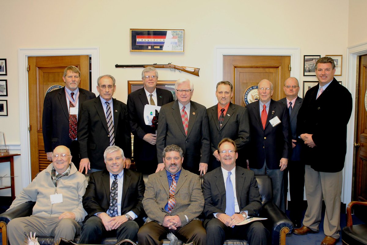 KYRuralWater's tweet photo. Congressman Rogers has consistently made time to meet with KRWA Board Members during the annual NRWA Rural Water Rally events. @rephalrogers, thank you for maintaining your reputation for listening to and fighting for the interests of your constituents. #BecauseofHal https://t.co/xMkUkCFsZh