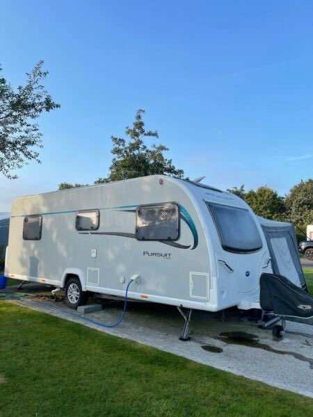 Bailey pursuit 560-5 caravan  gumtree.com/p/cars-vans-mo…