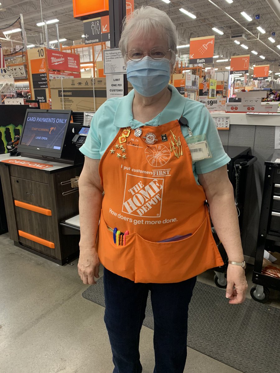 Alice Story tweet media