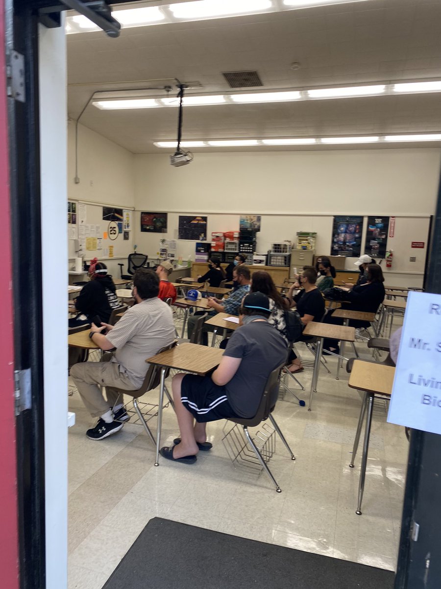 Back to School Night and Volleyball vs Vanden <a href="/gofairfieldhigh/">Fairfield High</a>  What a great turnout!