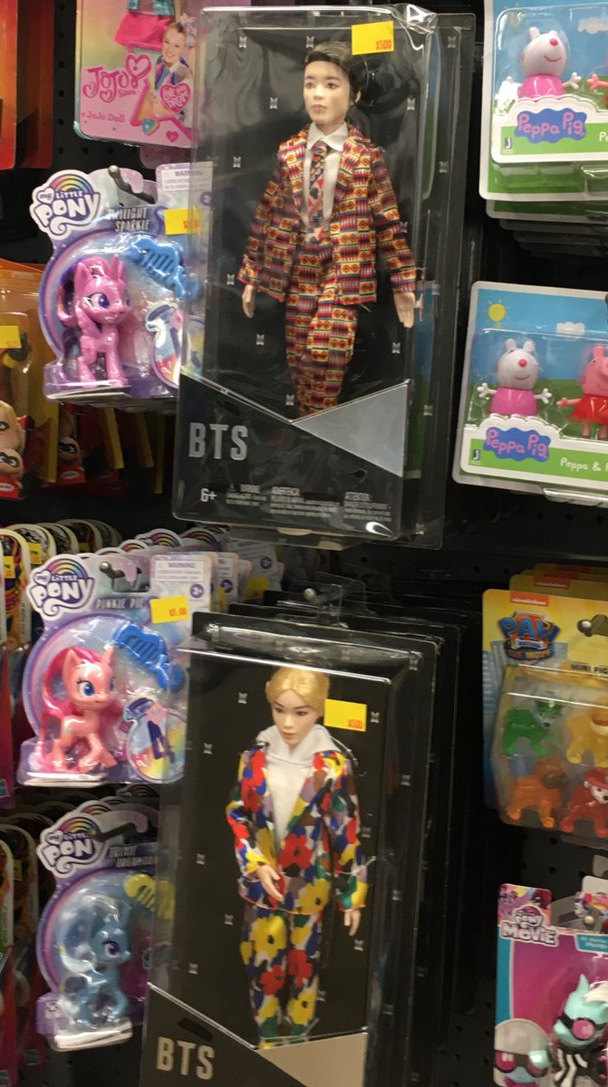 LMAO THEY SELLIN THESE MF AT FIVE BELOW