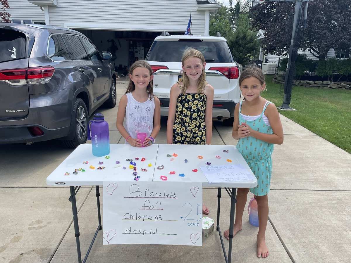 KatieHonsberger's tweet photo. @JoshAllenQB  these girls spent part of their summer making &amp; selling bracelets. They love Josh Allen &amp; the #Bills and wanted show support by donating all the profits to the Patricia Allen fund at Oishei’s. ❤️🏈💙 #Buffalolove #LetsGoBuffalo  #17 #girlpower @ShanShields924 https://t.co/xdDPS8B8IC