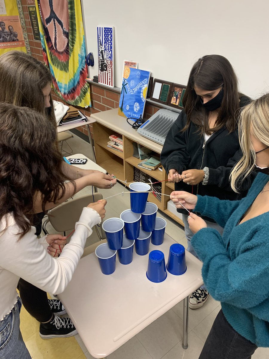 MrBooneHB's tweet photo. @EdisonChargers #cupsupchallenge https://t.co/7MHrY5kV7a