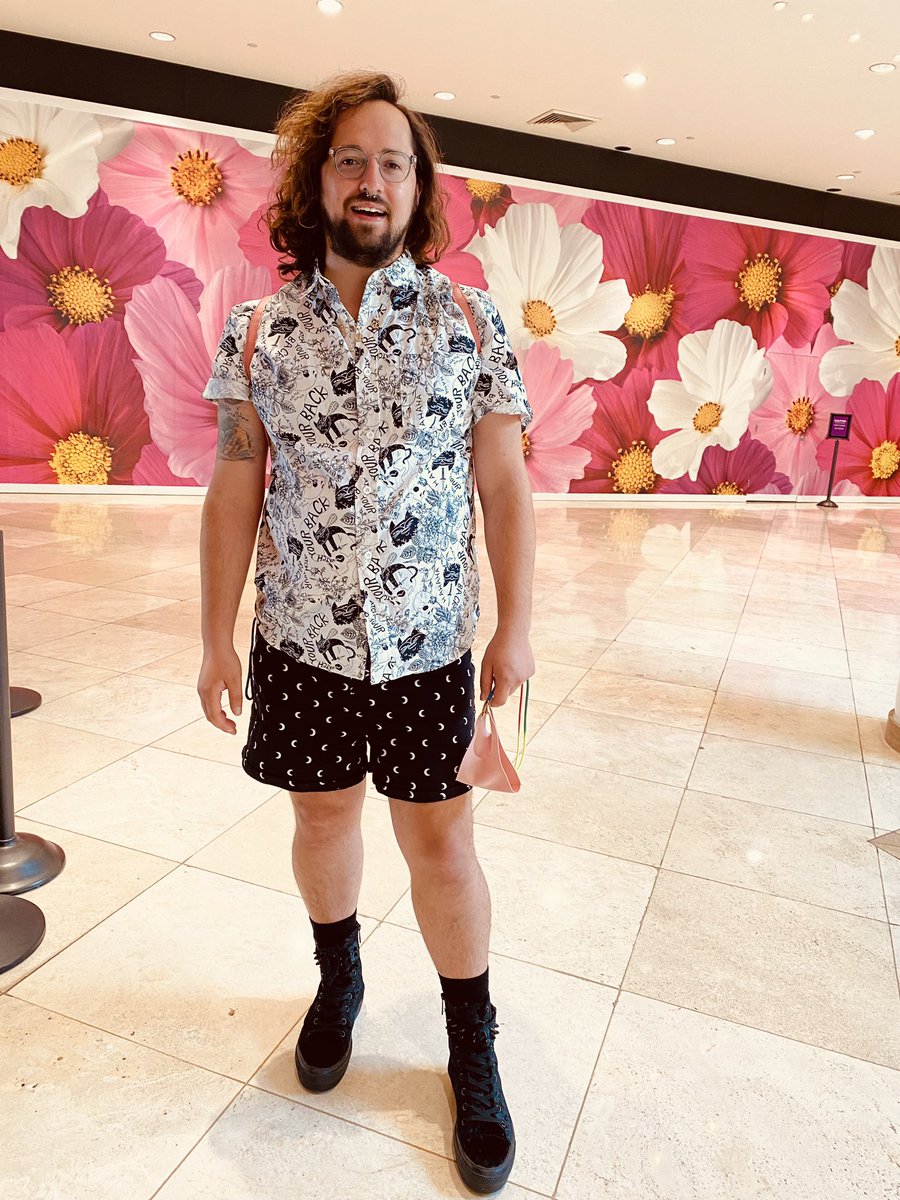Cellosea1986's tweet photo. Ain't gotta ever talk about it when you are about it // Just bought a new car, not to drive it, but to walk around it #thursdayvibes #thursdaymood #ThursdayMotivation #maxjello #HungryForMore https://t.co/oNKOiHjJrZ