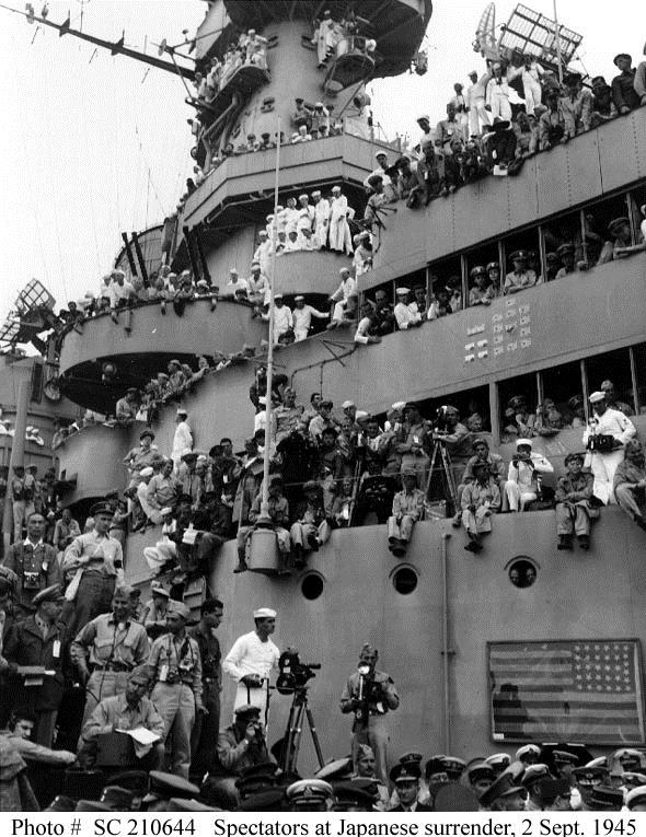 BB63jpn's tweet photo. 本日、第二次世界大戦終結76周年式典が戦艦ミズーリの艦尾ファンテイルで行われました。
#戦艦ミズーリ #第二次世界大戦終結76周年 https://t.co/WjGlnF5Pae