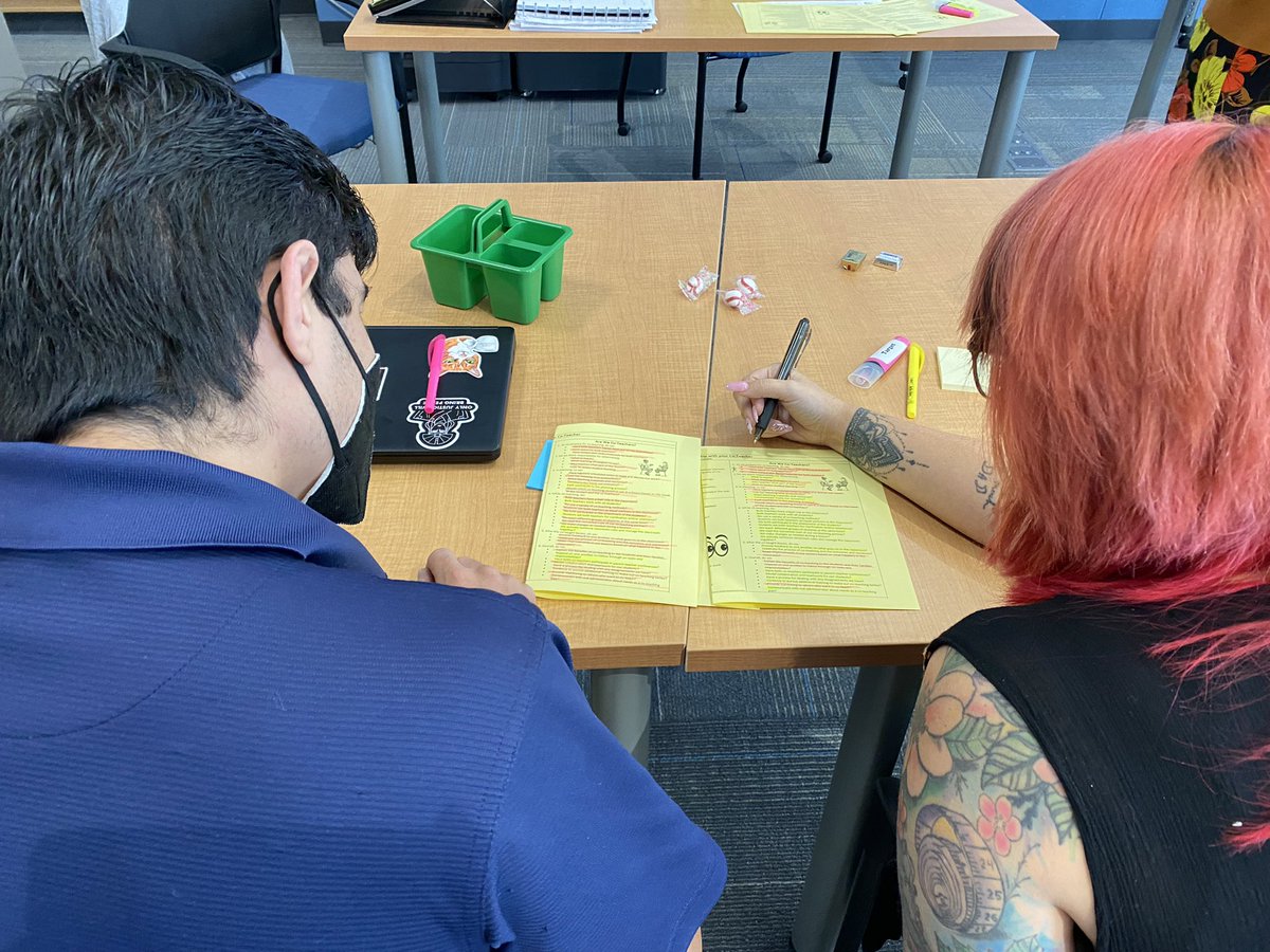 mellummis98's tweet photo. This what good Co-Teaching teams do. They reflect together about their strengths and where they need to grow. #trust @DeanYoder3 @Apearce89 https://t.co/mh33iNNLZ4