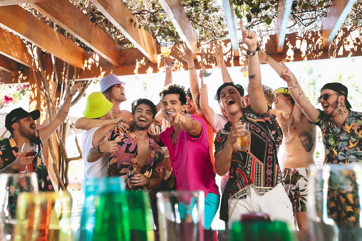 “assim nasce um bêbado”. SANTANA, Luan.