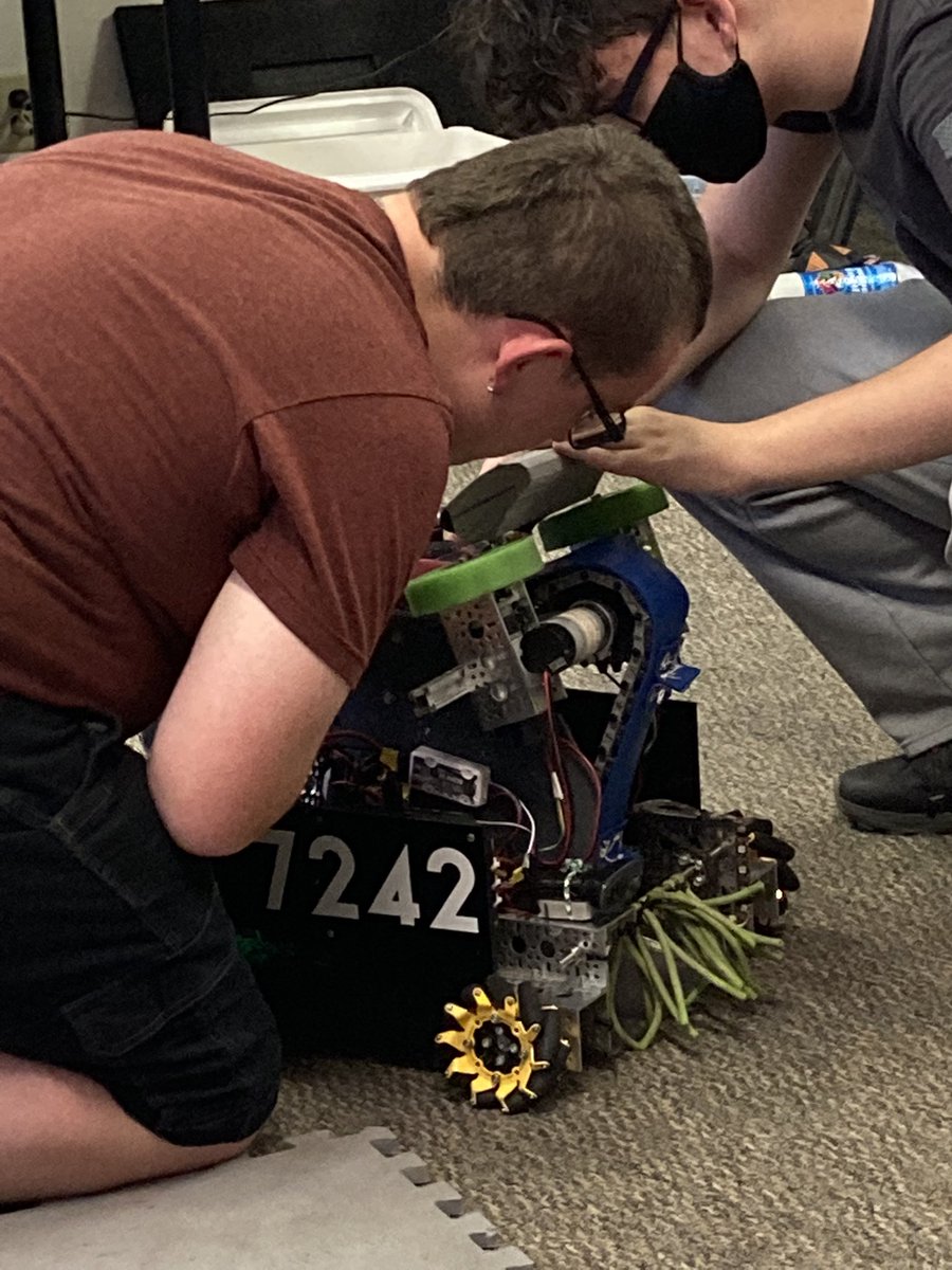 BCRobocats's tweet image. We had our new students look at some of the controllers and try and fix some flywheels from last season. Every day is a new day, so let’s get cracking! 🤔👍😆                                    #robotics #FTC2021