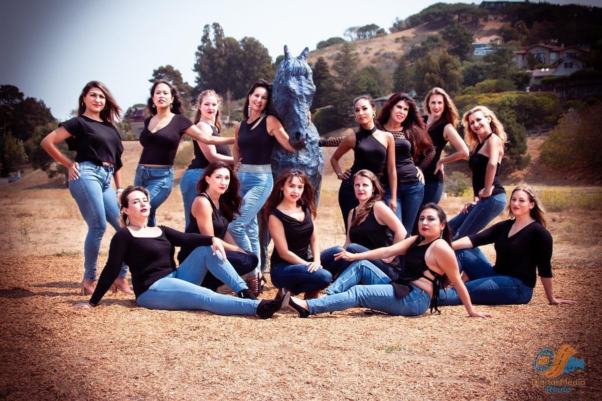 digitalmediaro2's tweet photo. #digitalmediaroute photography for businesses. 📸
•
#digitalmarketing #business #mediaagency #dance #baile #fotos #contentmarketing #cedenodance https://t.co/JAx5UDDqbm