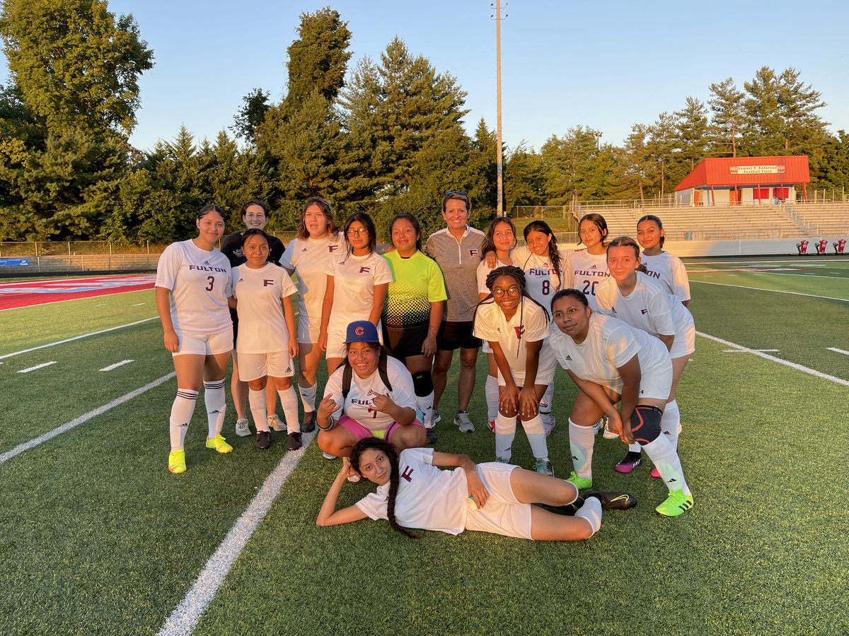 c_brown1212's tweet photo. Lady Falcons with the 4-0 win against Austin East tonight! Carmen with the hat trick and Greydi with a shot. Shout out to Marcia and the defense on the shut out. ⚽️😎 @FultonHSArt @FultonHigh https://t.co/YafyksByyi