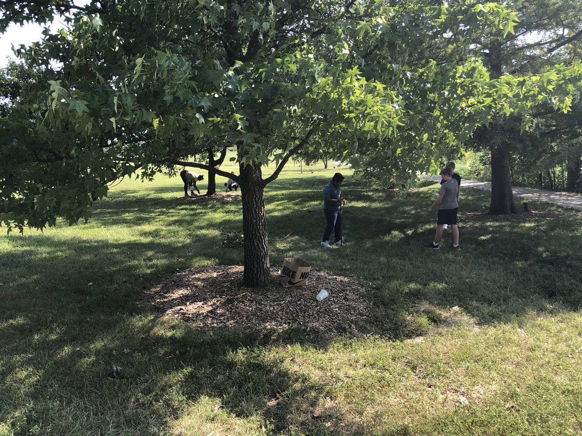 mohofro's tweet photo. Gentry 6th graders participated in a prehistory simulation at Bethel Park today. They were nomadic hunter-gatherers and had to try to get food, water, and shelter. Not many finished their tasks, but they had fun trying. https://t.co/TVb7RKSb4V