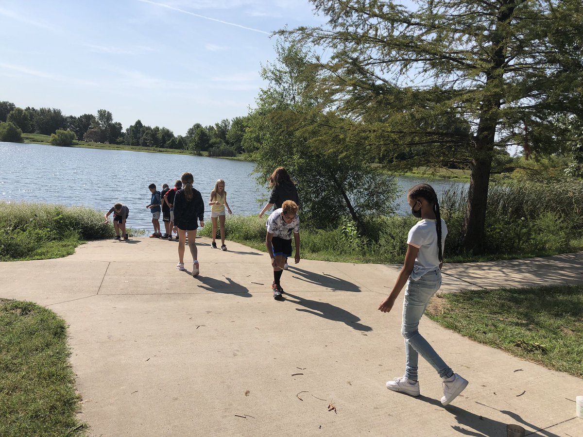mohofro's tweet photo. Gentry 6th graders participated in a prehistory simulation at Bethel Park today. They were nomadic hunter-gatherers and had to try to get food, water, and shelter. Not many finished their tasks, but they had fun trying. https://t.co/TVb7RKSb4V