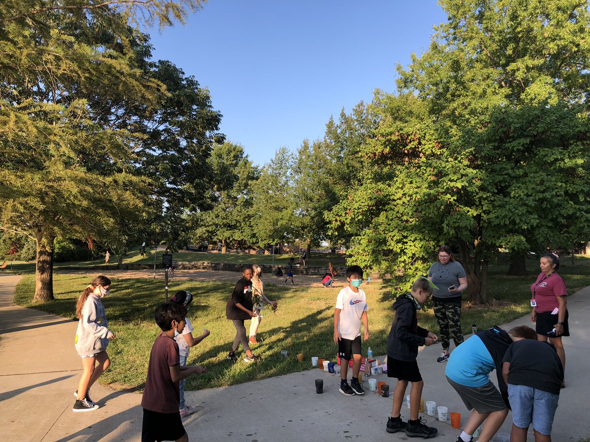 mohofro's tweet photo. Gentry 6th graders participated in a prehistory simulation at Bethel Park today. They were nomadic hunter-gatherers and had to try to get food, water, and shelter. Not many finished their tasks, but they had fun trying. https://t.co/TVb7RKSb4V
