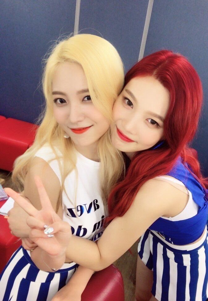 kyeripics's tweet photo. the prettiest maknae line 
#YERI #예리 #JOY #조이 https://t.co/49a7pr4n8X
