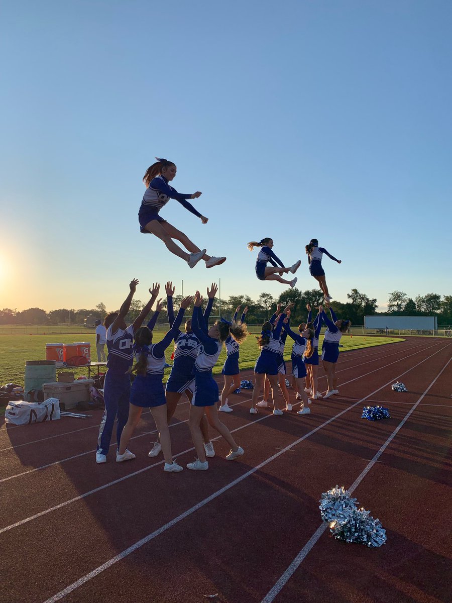 Oakcrest_HS's tweet photo. Football Final: Oakcrest defeats Buena 34-0! Falcons start the season 2-0. @Oakcrest_Sports https://t.co/l2fTGs8hnG