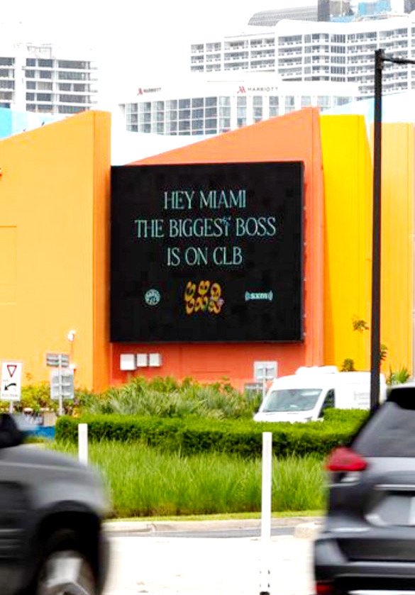 GhSourcecode's tweet image. Wait is over, Drake&apos;s  #CLB features 
 
Wayne 
Ross
Kudi