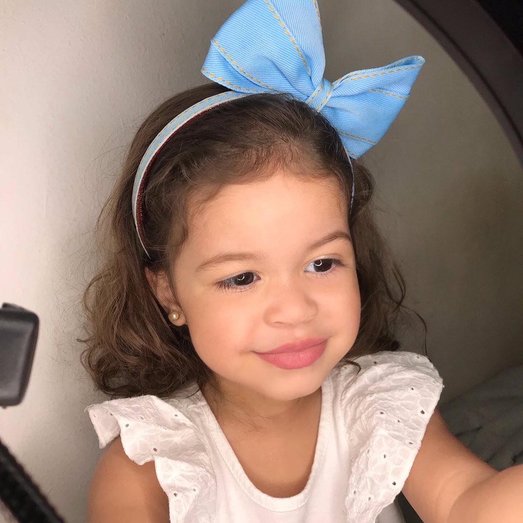 franlim21's tweet photo. Diretamente dos meus sonhos para a minha vida... Deus caprichou! 👧🏻🤍 https://t.co/V1ryIRnO7u