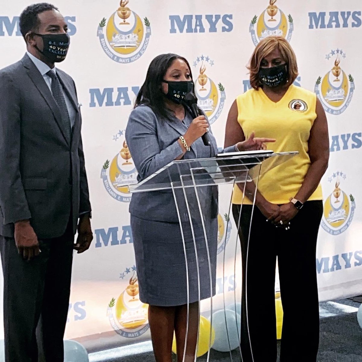 MarciOverstreet's tweet photo. Today was the ultimate Celebration ~ 40 Years of Excellence for Benjamin Elijah Mays High School ππ On September 2, 1981 I was one of the lucky Raiders to walk the halls of Mays High School on day one of the doors opening for school.
#ImaRAIDER
#StrikingClassOf83 ππ https://t.co/9WIWFrqPdG