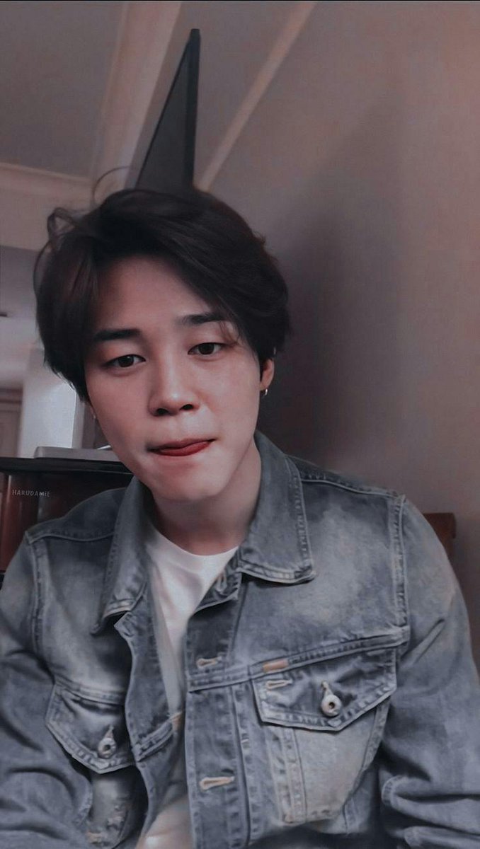 jjkgifs_'s tweet photo. 🥺🐥💛 https://t.co/PZXMO5BaM9