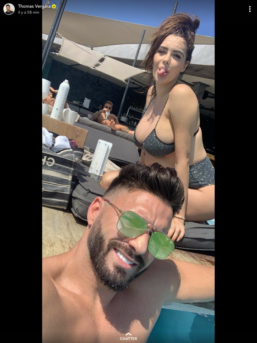 ThoNabMilV's tweet photo. Pensée a toi @ThomasVergara en te souhaitant un bon anniversaire 🎂🎉 bonne journée à vs la familly 👪✌💪 comme tu / vs l entendez 😉😘😘 yebahh 💫 https://t.co/vuPWsKU7KN