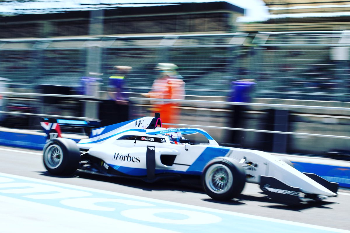 Back on track today for FP1 and Qualifying 👊🏻🏁