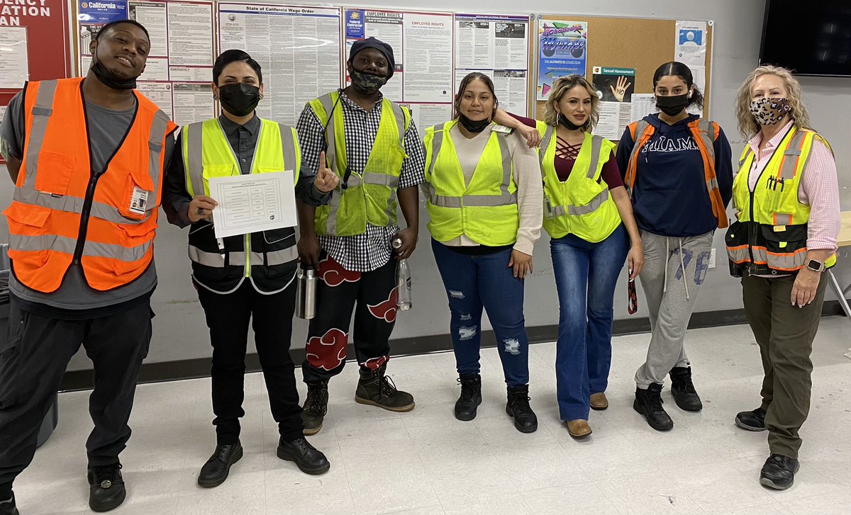 Yesenia Gomez tweet media