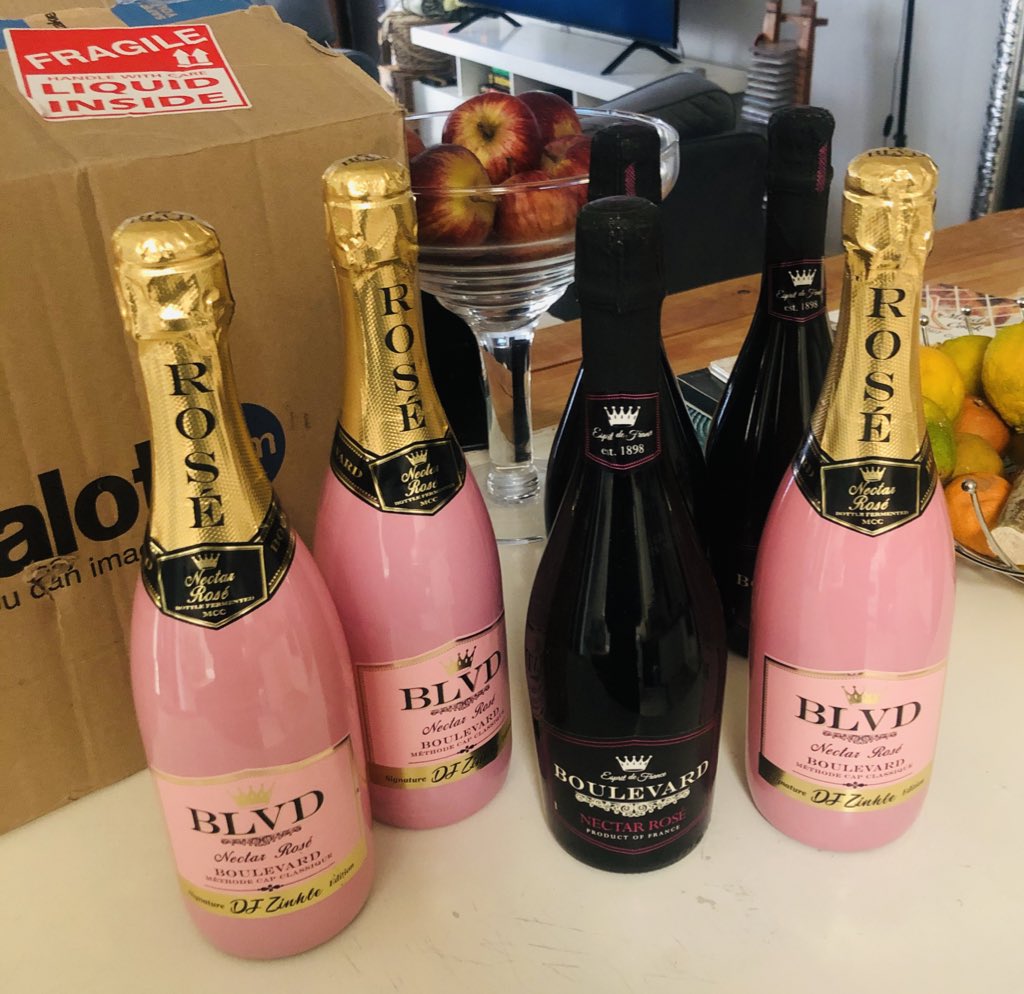 Look what arrived … <a href="/BoulevardRose/">Boulevard Rosé</a> drop from DJ Zinhle 🍾

She followed through. 

Classy lady. 

Thank you <a href="/DJZinhle/">#ERAbyDJZinhle #ZeeNation</a> ❤️

Now you can block me 😉😂

#BETDJZinhle #UnexpectedBET