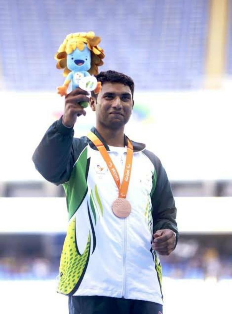 Great news this morning. First-ever Paralympic gold for Pakistan🥇
Haider Ali #PAK takes #Gold in the men's discus throw.
Congratulations Pakistan. 
Haider Ali has made us all proud indeed.
#ParaAthletics #Paralympics #Tokyo2020 @PakParalympic 
#HaiderAli #PakistanZindabad