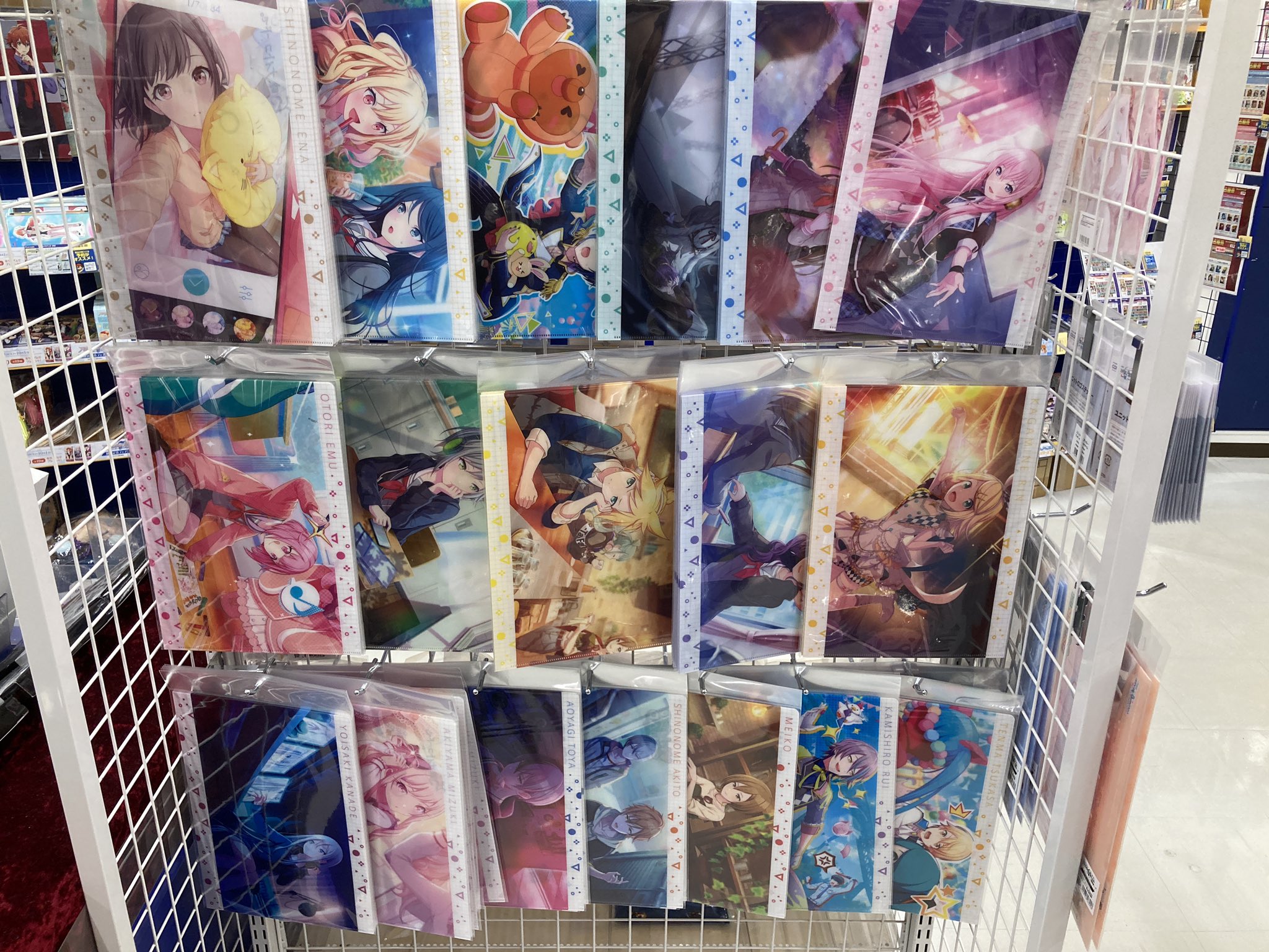 アニメイト小倉 22年7月1日から営業時間11時 時 キャラグッズ再入荷情報 プロジェクトセカイ クリアファイル 各種 下敷きコレクション 3種 が再入荷したクラ 是非チェックして下さいクラ プロセカ T Co Gdjokugtlz