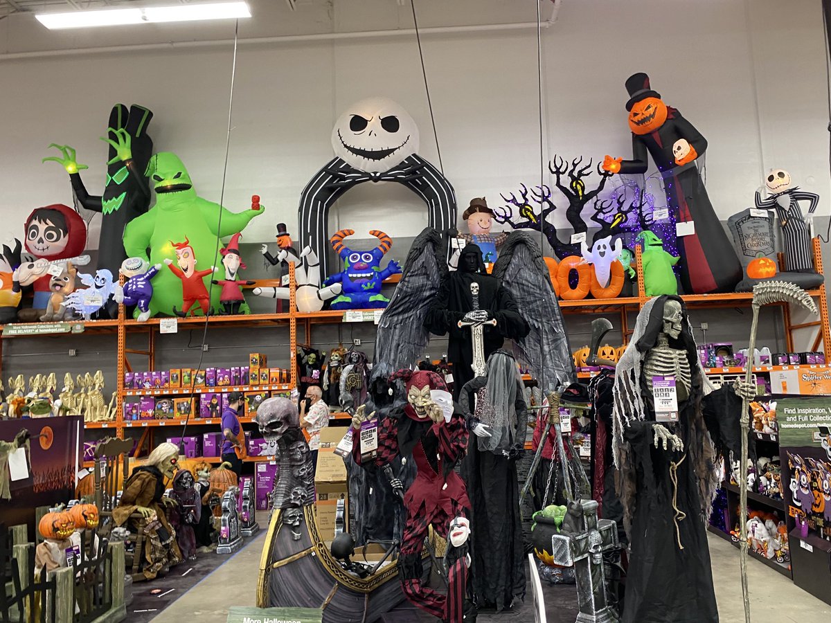 Check out the Halloween Decor at store 6319, UTC, Florida! #homedepot #6319