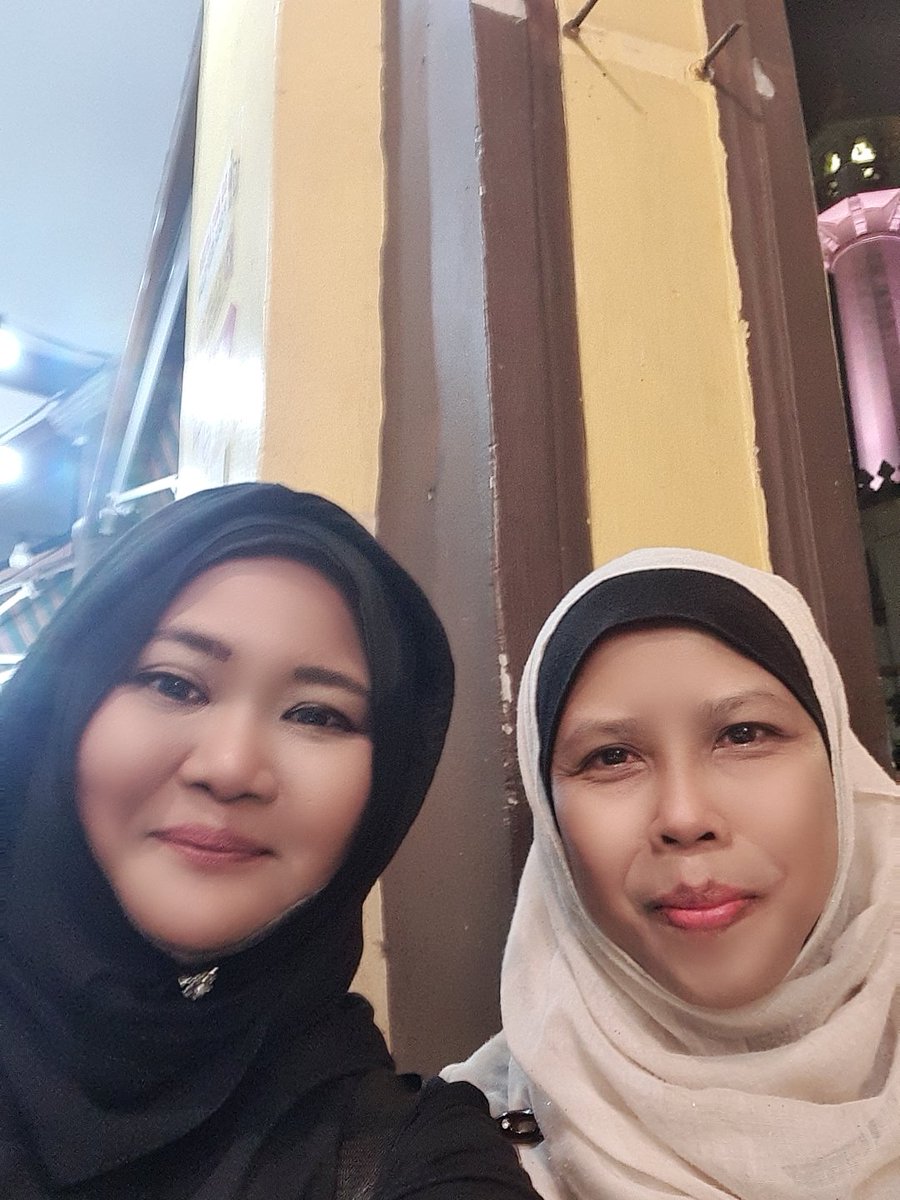 LlpSynergist's tweet photo. Bersama Kak Su, Synergist Authorised Reseller https://t.co/vpJviOwvRF