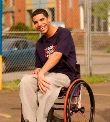 mattdorenkott's tweet photo. Drake’s dropping? Like The Aubrey Graham?  6God? Wheelchair jimmy? https://t.co/RdAXSgOmo2