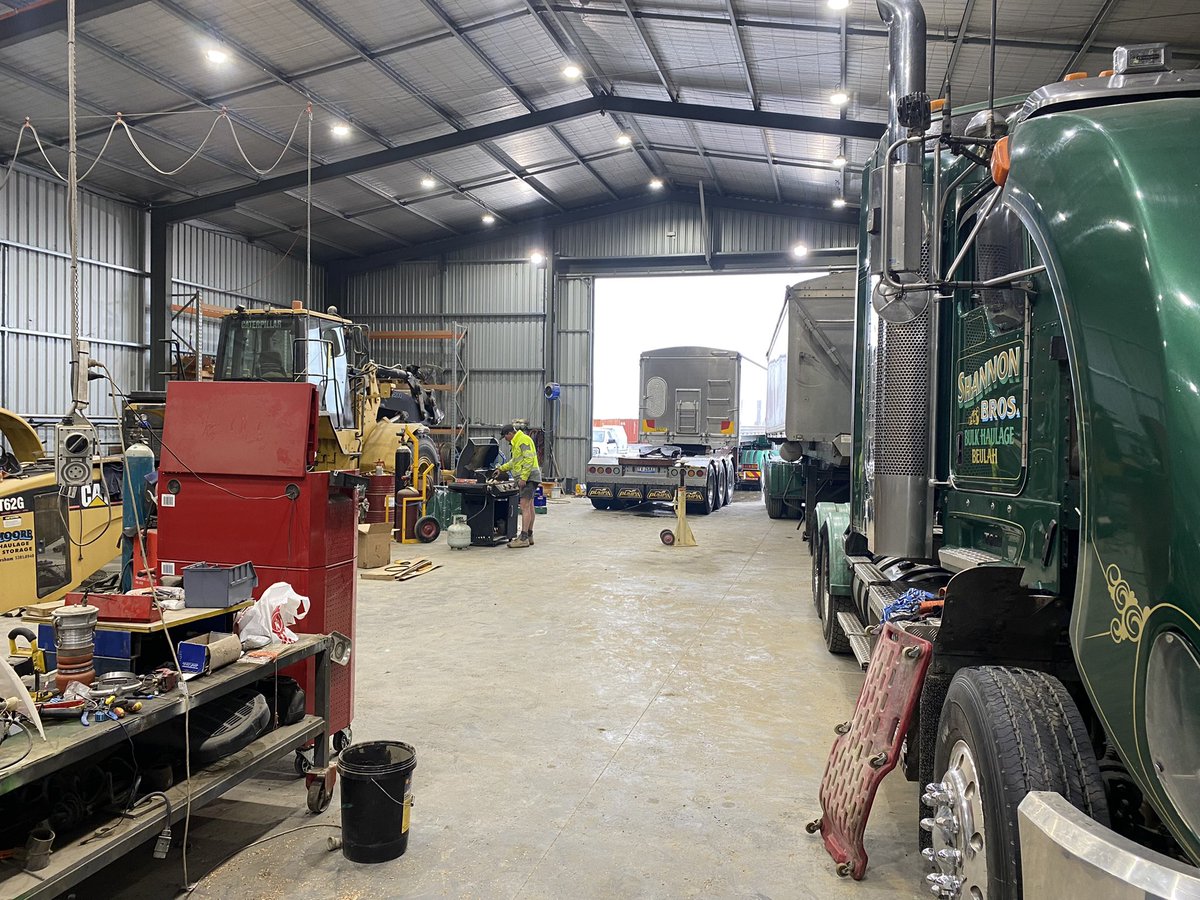 Rainy Friday’s are good for maintenance and bbq’s!