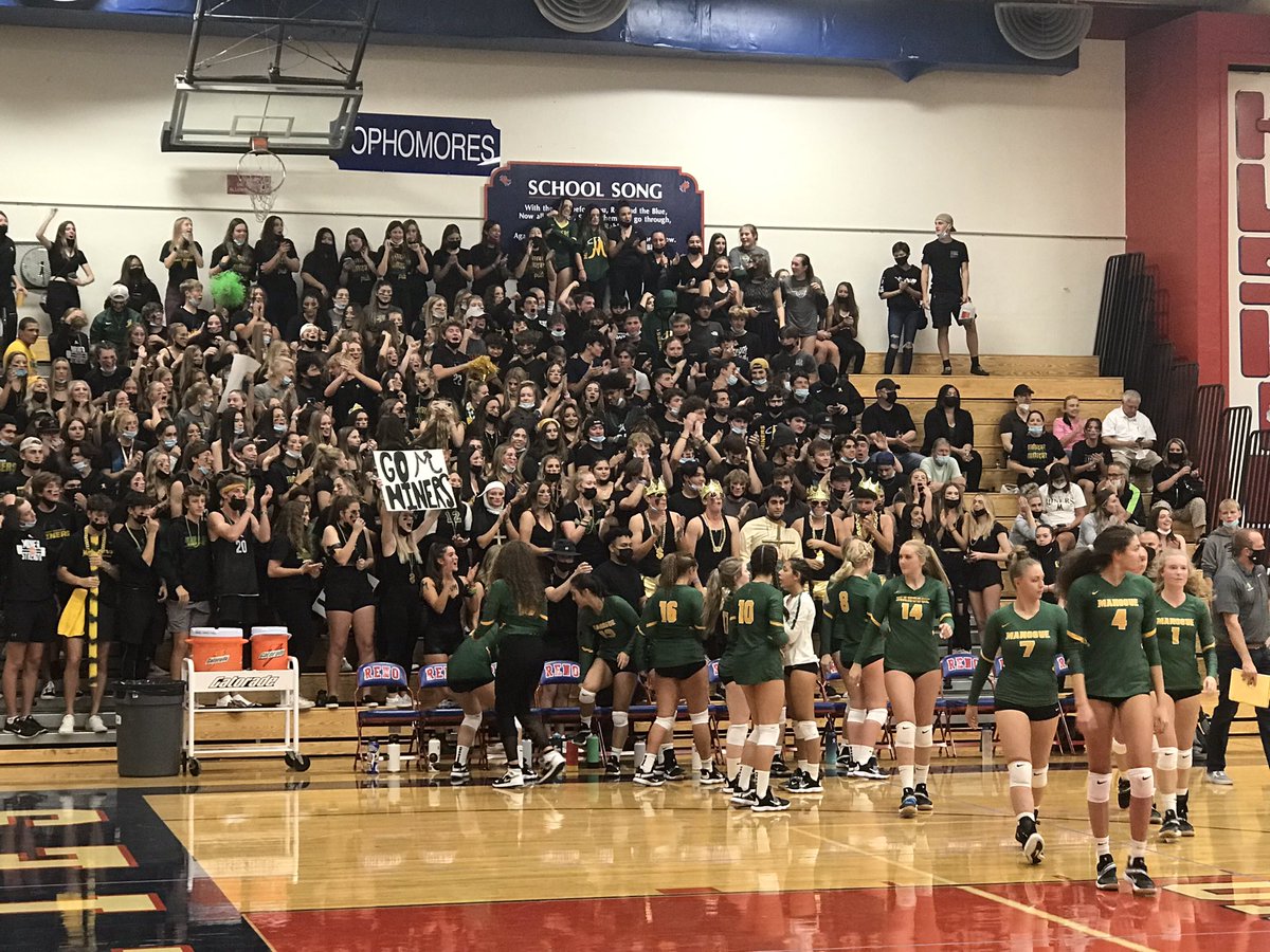 BMCHSSPORTSMED's tweet image. Reno was a packed house tonight! Took the L, but gosh it was fun!! Get those Huskies next time ladies!