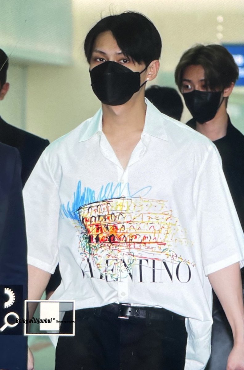 Being with junhui tweet media