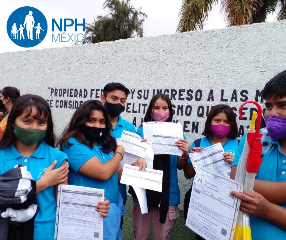 NPHMexico's tweet photo. Gracias a la campaña de vacunación a mayores de 18 años, varios de nuestros jóvenes fueron vacunados para su protección.
#mexico
#childneeds #donate #donamexico
#donaporlosniños #ongmexico #ayuda
#VacunaCOVID19 #COVID19 #PorTuBienestar #vacunado
#LasVacunasFuncionan https://t.co/kByoRWbwIV