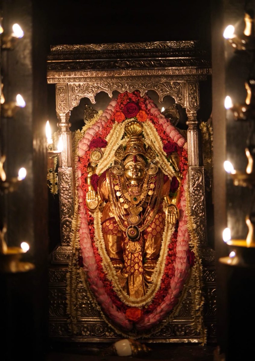 KateelShri's tweet photo. ಕಟೀಲು ಶ್ರೀದುರ್ಗಾಪರಮೇಶ್ವರಿ ಅಮ್ಮನವರ ಇವತ್ತಿನ ದಿನದ   ಅಲಂಕಾರ 03-09-2021 https://t.co/wYt9Eses8R