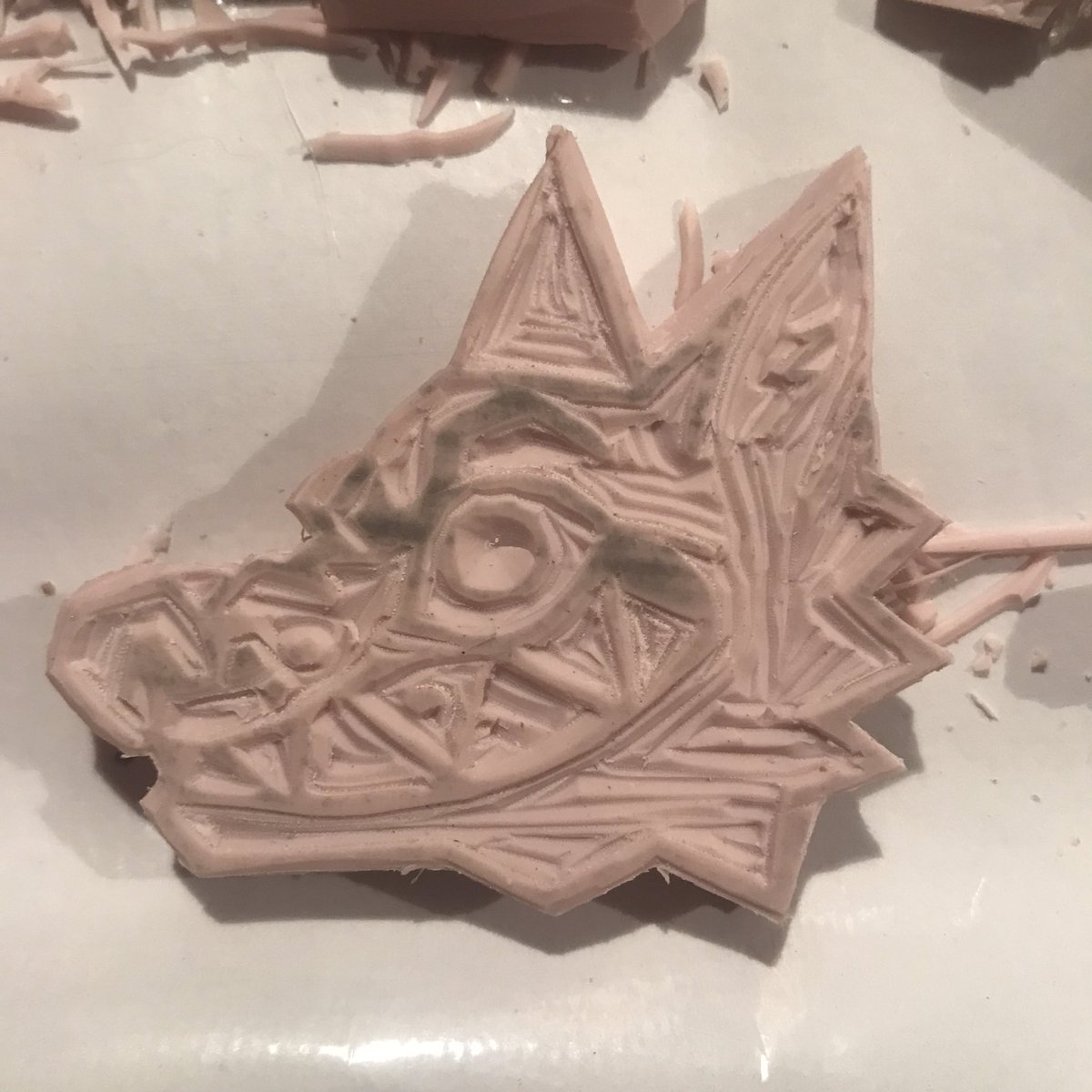 VAUDSNITCHY's tweet photo. stamp carving just to feel something https://t.co/ubnxlAIpG8