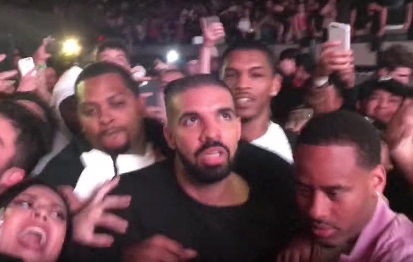 I’m not sleeping until drake drops this album and that’s on donda