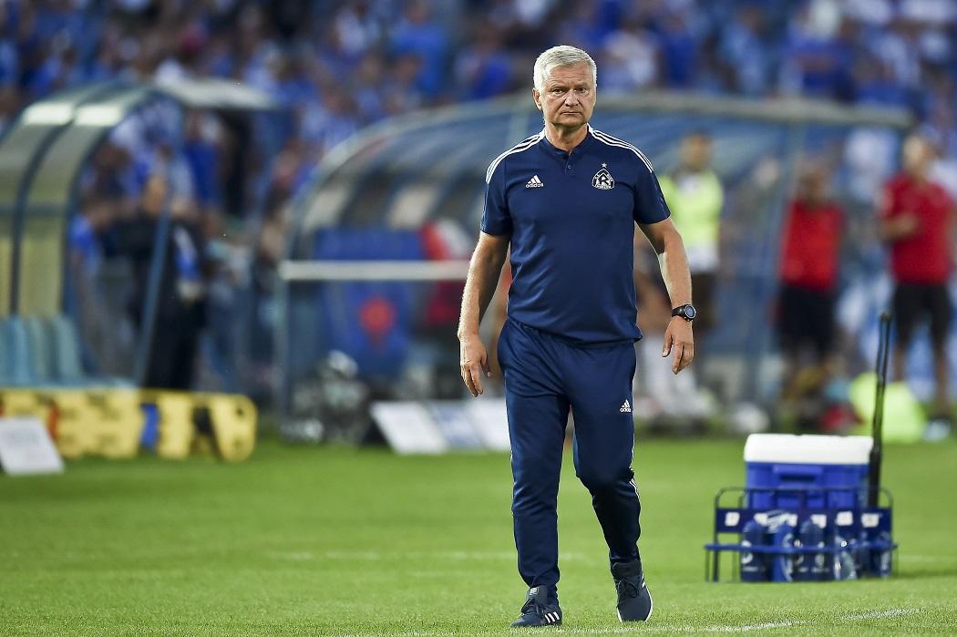 SportSlaski's tweet image. W trakcie przerwy reprezentacyjnej nie zabraknie ligowego grania, a ciekawie zapowiada się m. in. mecz @ruchchorzow1920 z Chojniczanką ⚽🔥 Czy pojedynek z wiceliderem @_2liga_  trzeba uznać za najpoważniejsze do tej pory wyzwanie dla "Niebieskich" ❓

➡️  sportslaski.pl/artykul/ruch-p…