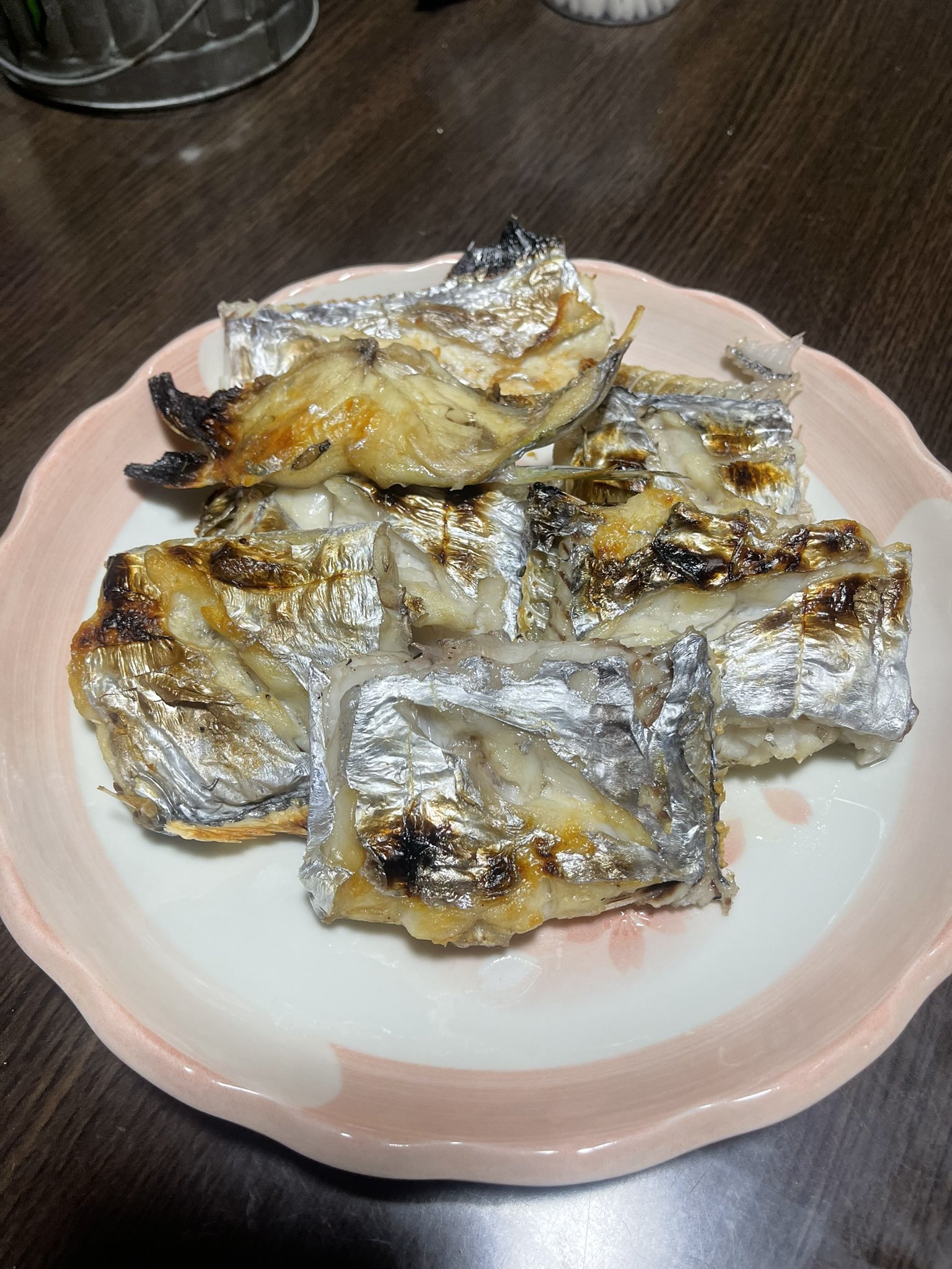 ドラゴンmad ドラゴン太刀魚 太刀魚料理 どうも ドラゴンmadです 釣れた太刀魚は 塩焼き 炙り 煮付けでいただきました 海の神さまありがとう T Co Tjdf7wesup Twitter