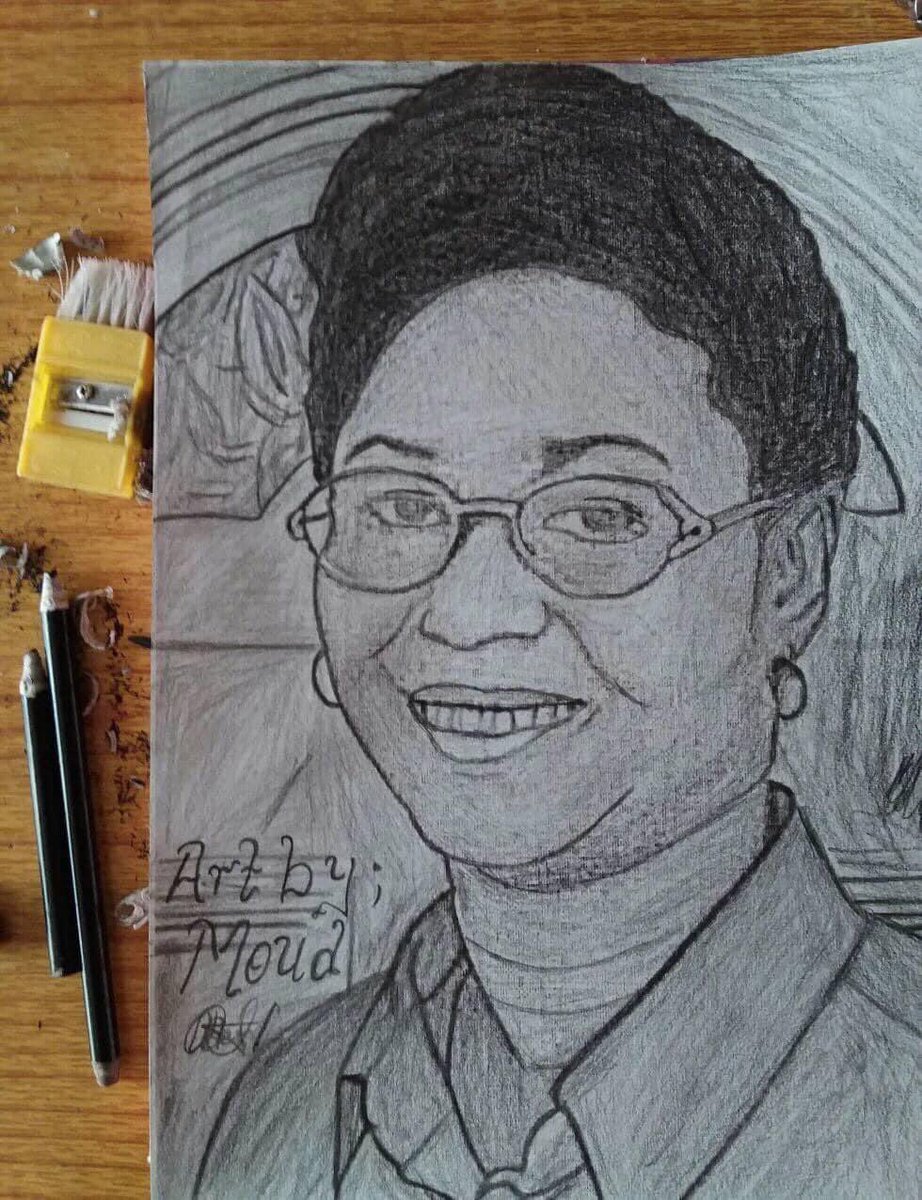 It's not February, 11th or October, 27th; but I'm proud to say I have an outstanding woman as a MENTOR! An inspiration why I would definitely pursue Computing research in graduate studies, by God’s grace
I celebrate her today and every other day🤍

PS: I did this sketch in 2017😊