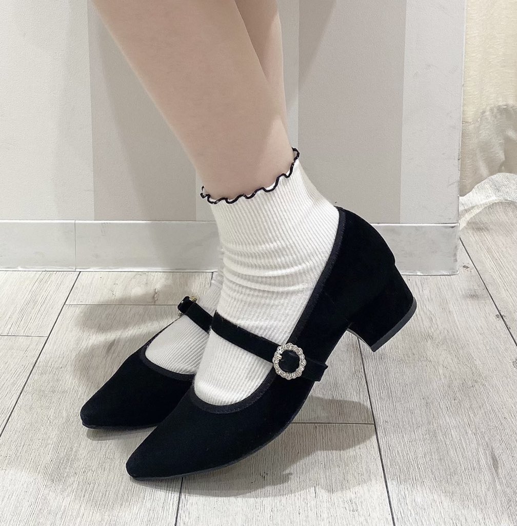 Evelyn フラットシューズ Bawvad4cy3 Paramaestros Com