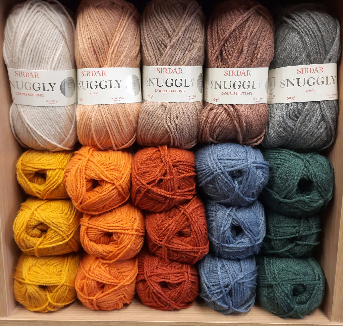 LOOK 👀 👀 👀 at all these fabulous NEW shades of Sirdar Snuggly DK 😍😍😍 #thelostsheepwoolshop #sirdar #sirdaryarns #sirdarsnuggly #sirdarsnugglydk #snugglydk #newshades #newcolours #needmoreyarn #new #knitting #crochet #snuggly