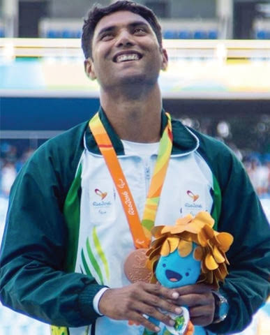 First-ever Paralympic gold for Pakistan!! 🥇🇵🇰
Haider Ali #PAK (55.26) takes #gold in the men's discus throw F37.
Congratulations Pakistan 👏👏👏
#ParaAthletics #Paralympics #Tokyo2020 @PakParalympic 
#HaiderAli #PakistanZindabad