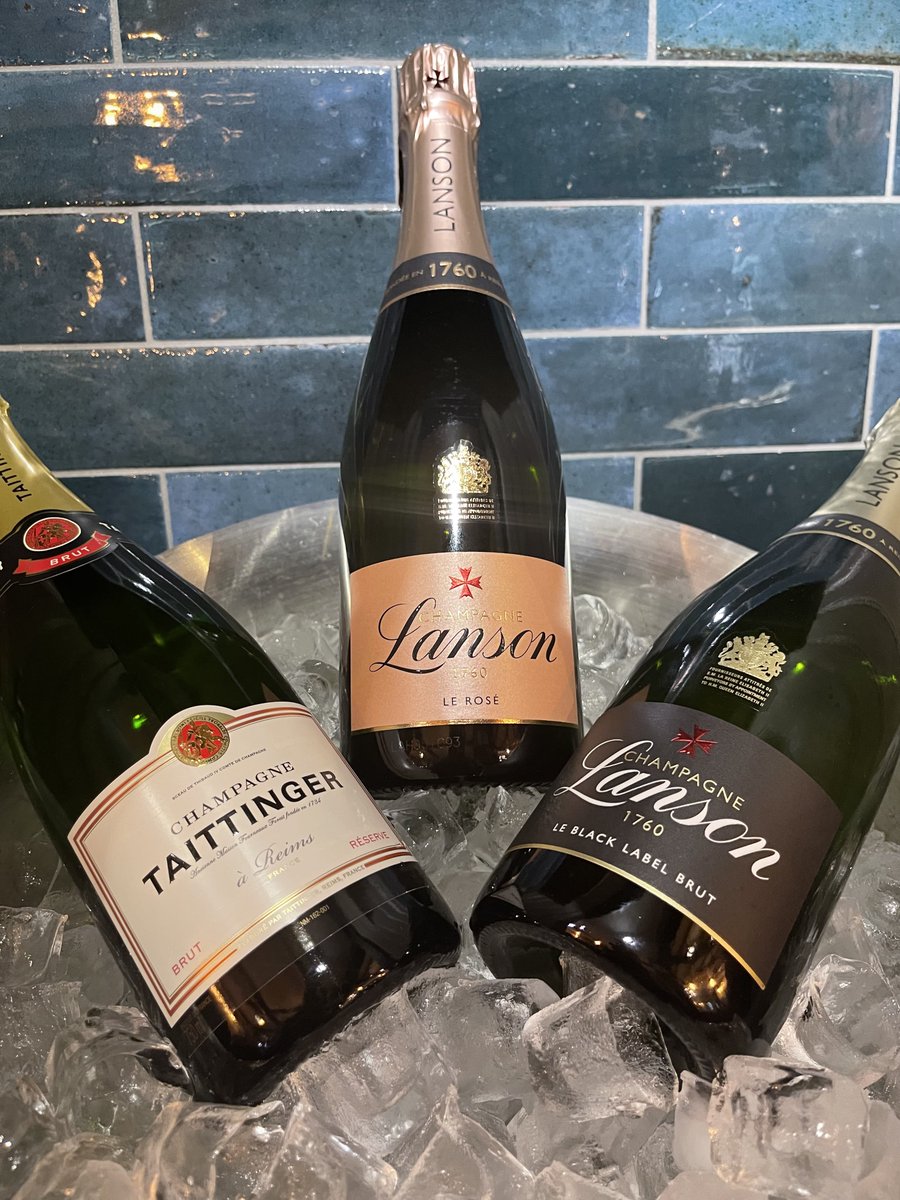 ***FIZZ FRIDAY IS HERE!***

Prosecco £12 a bottle every Friday, £5 off any other bottle of Fizz plus 2 for 1 on all Fizz cocktails. What a great start to the weekend……