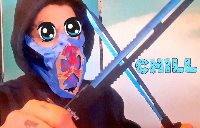 #MortalKombatLegends #cosplay mask under construction. https://t.co/kooYtll4wh<a href="/tag/mortalkombatlegends"class="tags">#MortalKombatLegends</a><a href="/tag/cosplay"class="tags">#cosplay</a>