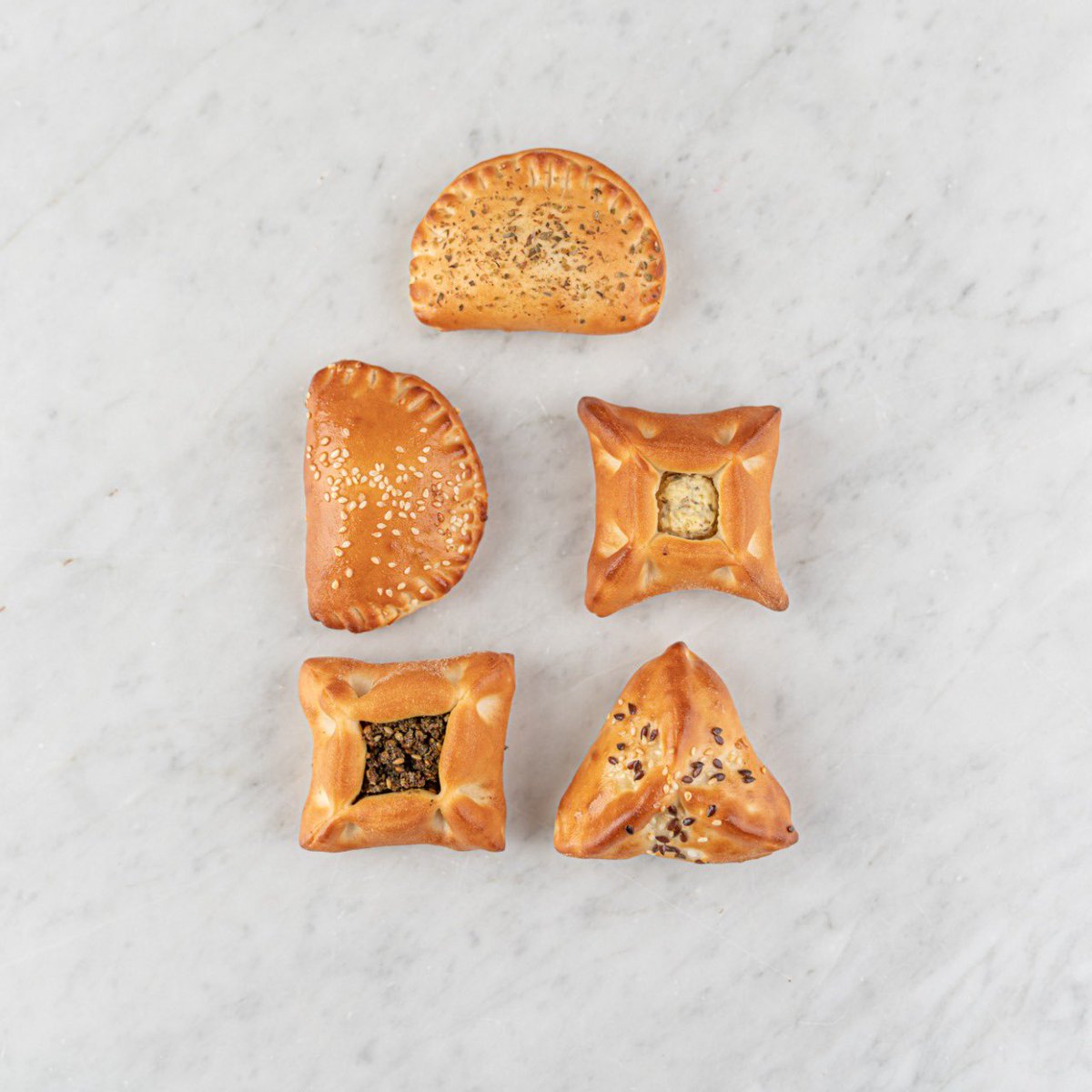 حشواتنا طازجه ومتنوعة 👌🏻
#لومولا_بيكري