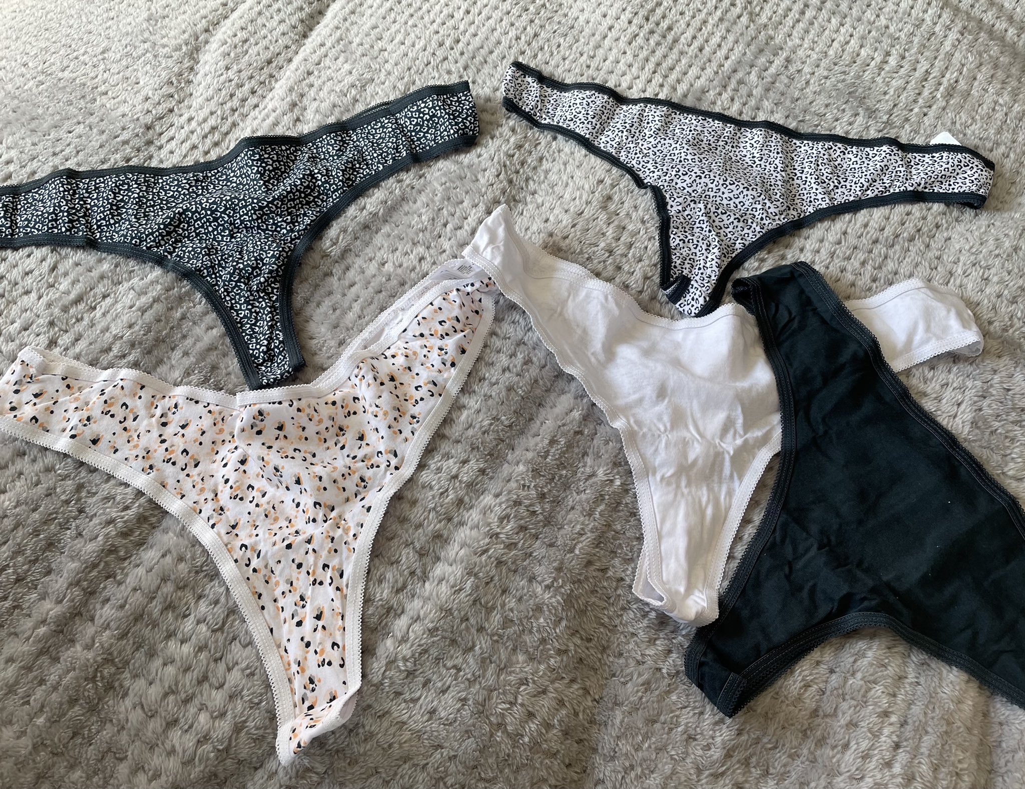 1 pic. Just to let you all know I am on panty deals as a seller so if message for If you would like a link to my page and will do custom request #SellingContent #usedpantiesforsale #custom #onlyfans https://t.co/pZaEQ16n3f